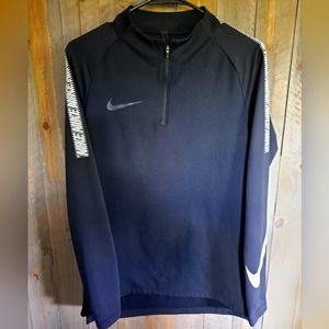 Men's Small Nike Dri Fit Long Sleeve Half Zip NWOT